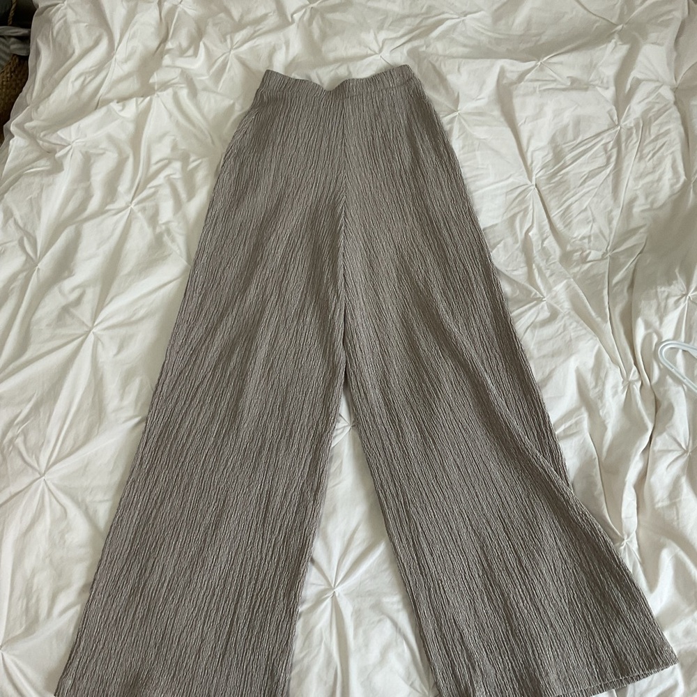 Zara Gray Wide Leg Pants with Textured Fabric